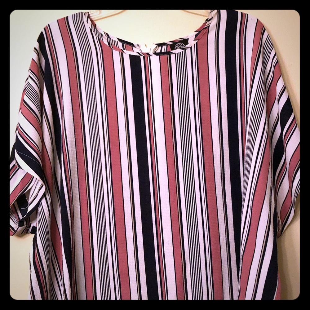 Stripped flow shirt